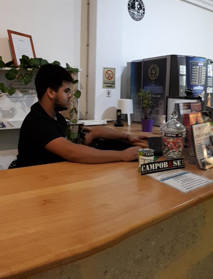 Campobase.Box Hostel El Medano  Ngoại thất bức ảnh