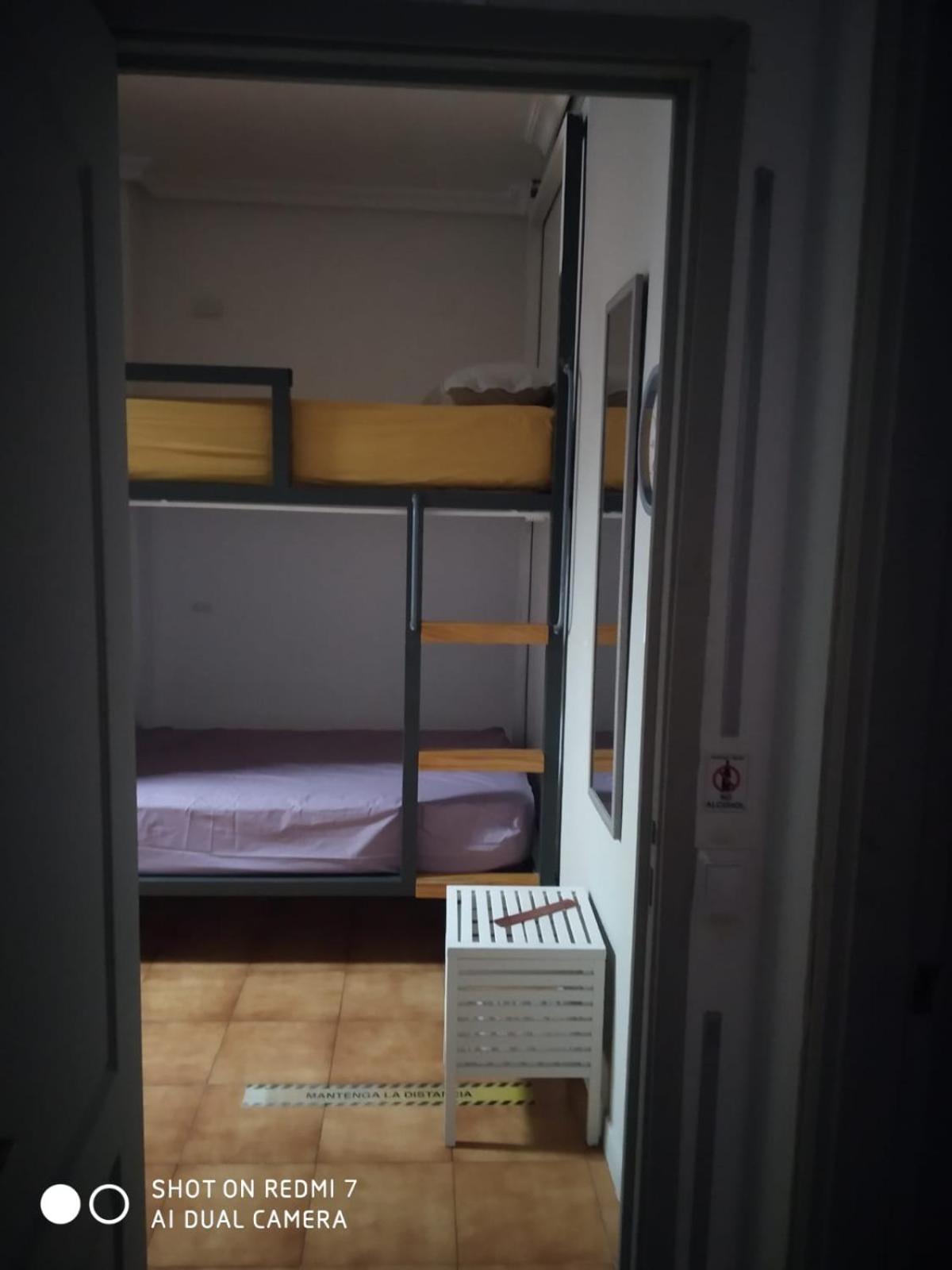 Campobase.Box Hostel El Medano  Ngoại thất bức ảnh